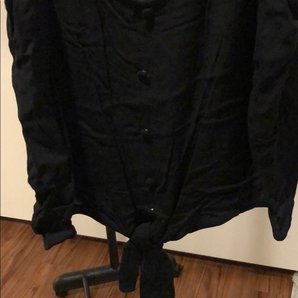 top - Picture 2 of 2